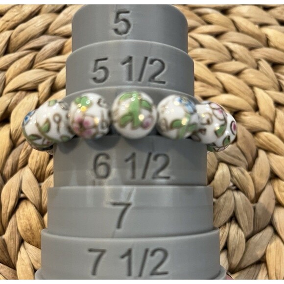 Vintage Dainty Green Gold Tone Cloisonne Enamel Flower Bead Stretch Bracelet - Picture 6 of 6